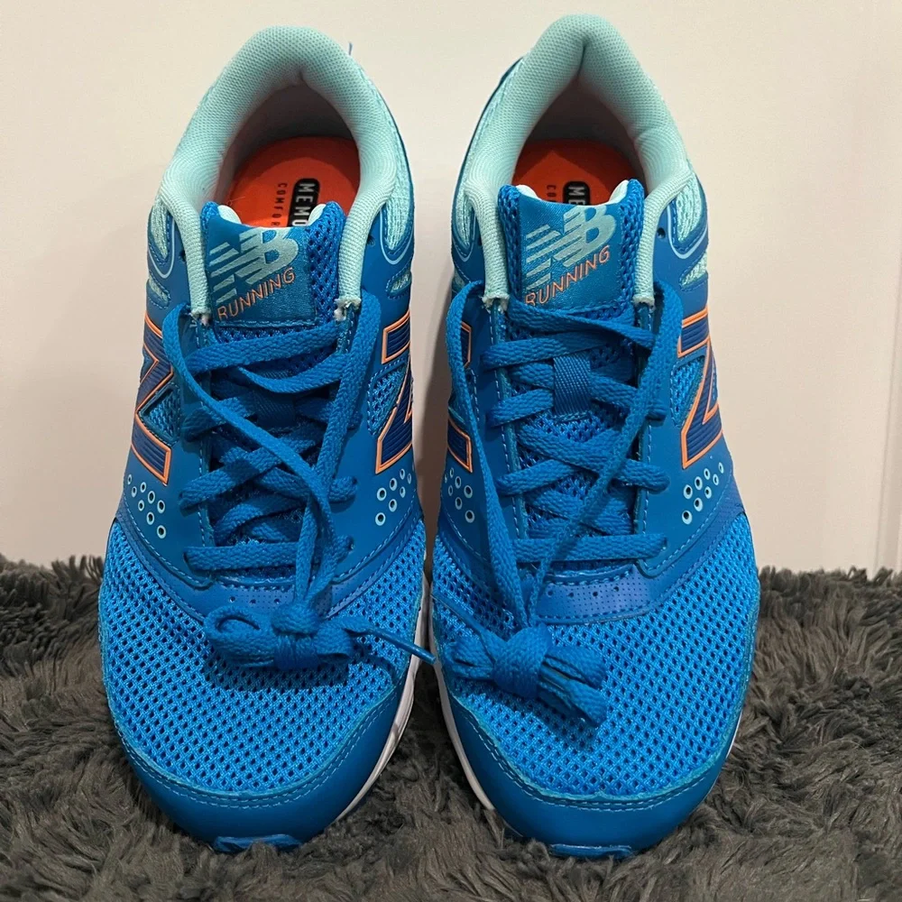 NWOB New Balance 675v2 Women's Athletic Running Shoes in Size 7.5 - Picture 2 of 8